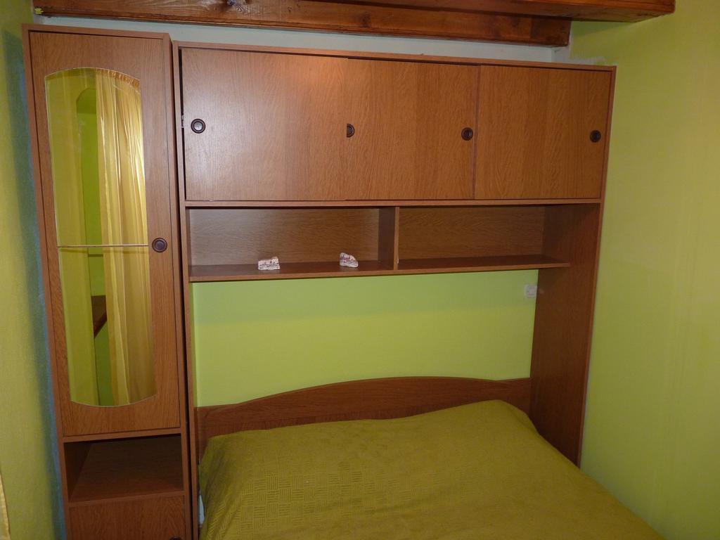 Apartments Kairos Трогир Стая снимка