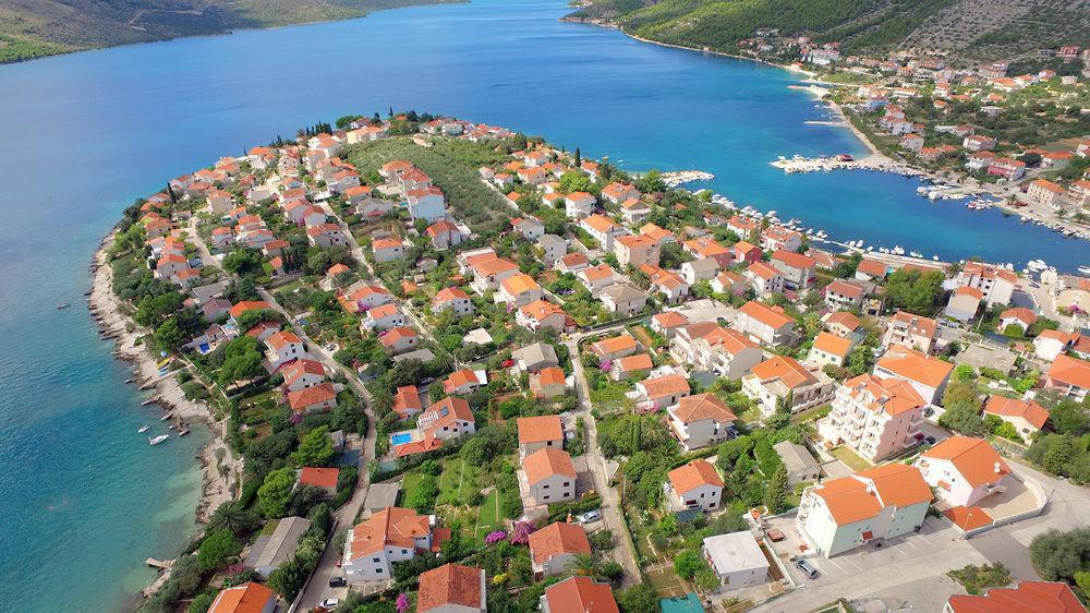 Apartments Kairos Трогир Екстериор снимка